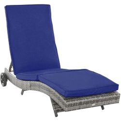 Newly Assembled Folding Lounge Chairs with 5-Level Reclining Backrest, for Garden, Backyard, Courtyard, Pool