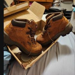 Red Wing Boots Size 7.5 