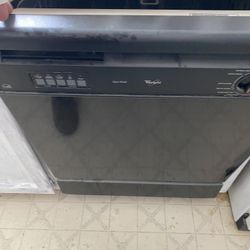 $40 Whirlpool Dishwasher. In Excellent Shape.