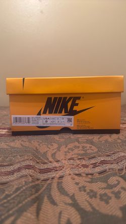 Air Jordan 1 Retro High OG Taxi