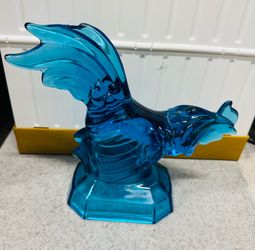 Vintage LE Smith Glass Fighting Rooster Blue Azure Glass $15 Price is Firm - some chips in glass