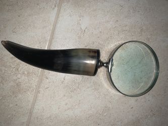Cow Horn Magnify Glass