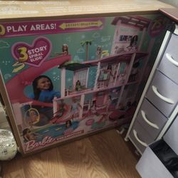 Barbie Dream House