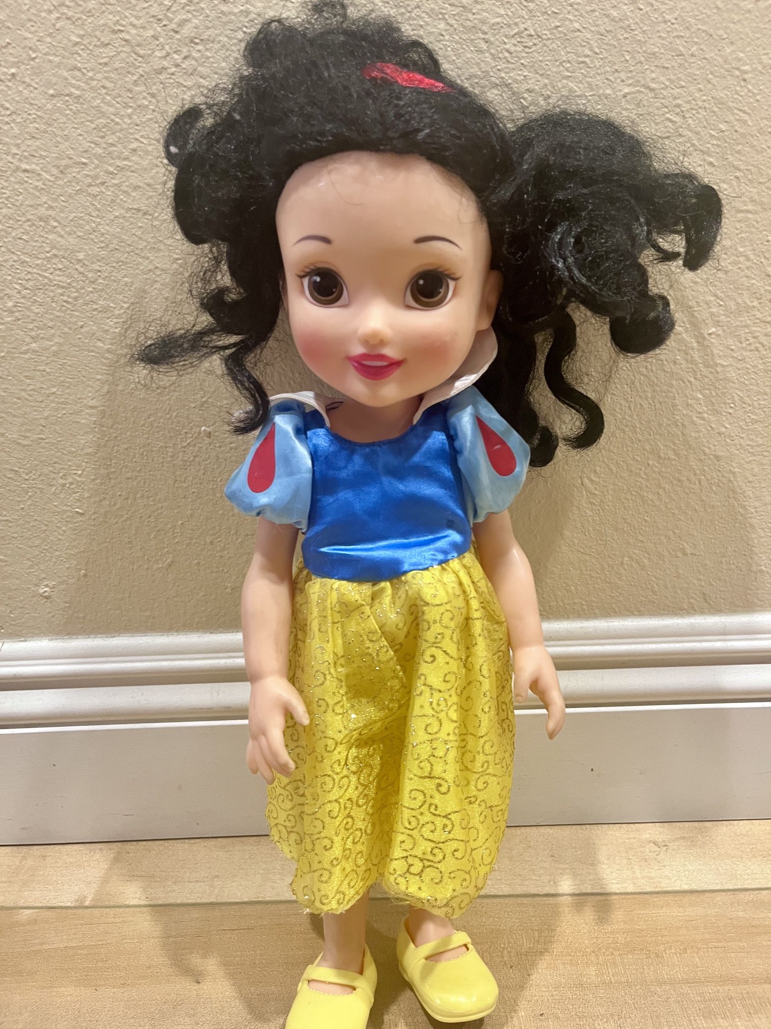 Disney Snow White Doll