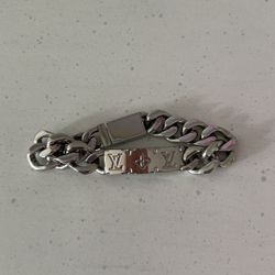 Men’s LV bracelet For Sale 