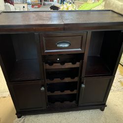 Tuscan Expandable Wine Coffee Bar