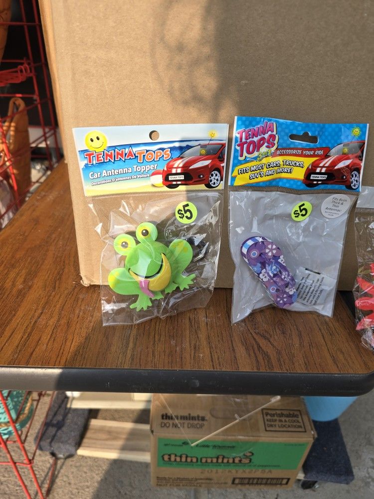 Car Antenna Toppers