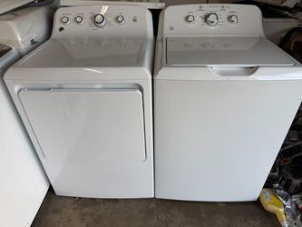 GE Washer and Dryer Set