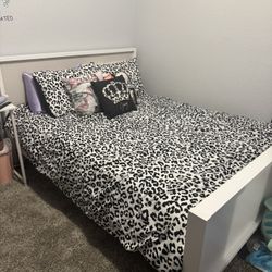 Queen Size Bed