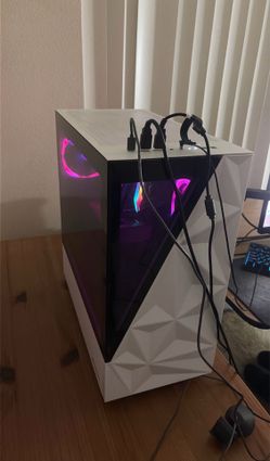 Gaming PC Tower 1500$ cash