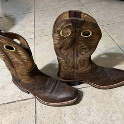 Ariat Boots Size 9