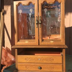 Small Jewelry Dresser