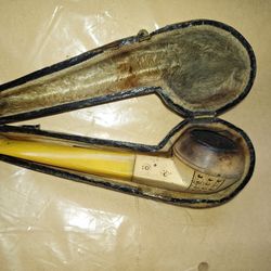 Antique Meerschaum Pipe In Case
