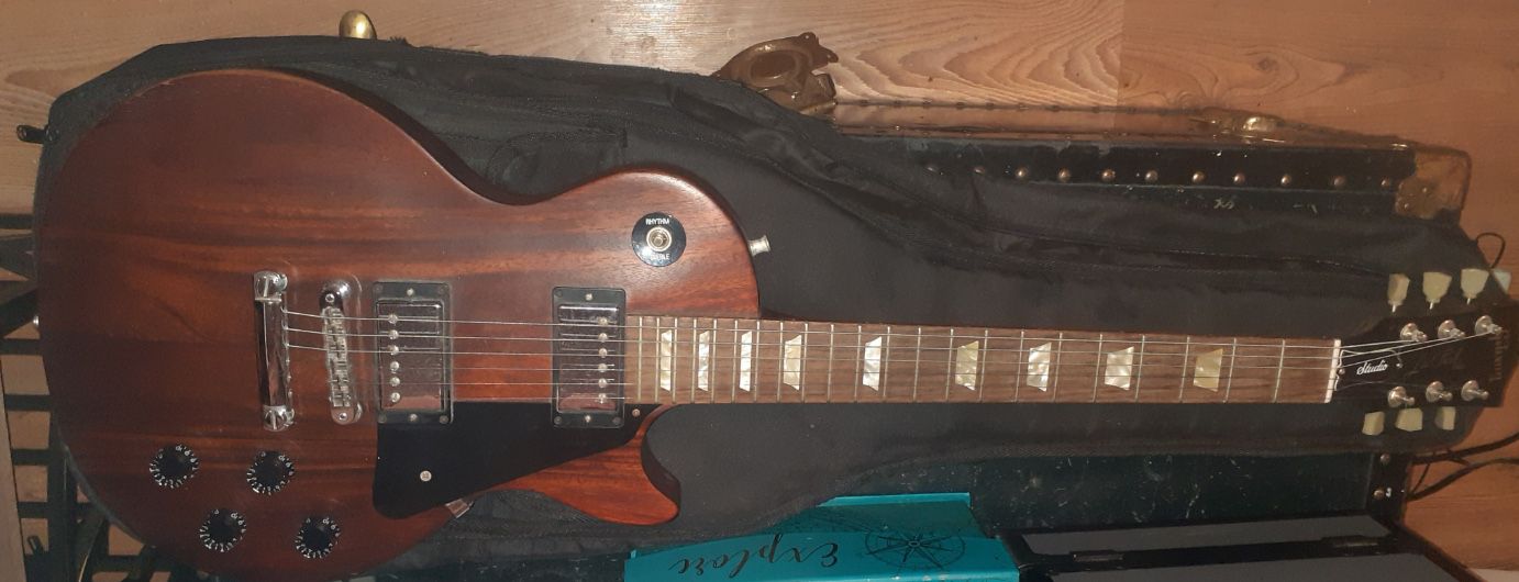 Gibson Les Paul Studio- Solid Mahogany Body (pickup in NOLA only) $1200 OBO
