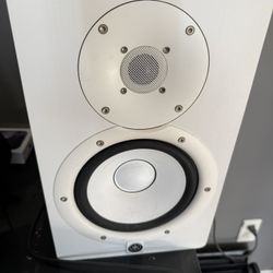 Yamaha Hs7 Studio Monitors 