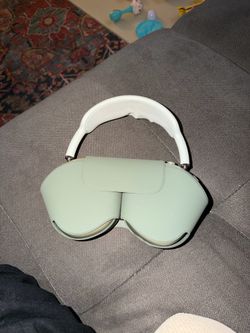AirPod Pro Max