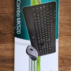 Brand New Logitech MK520 Wireless Keyboard and Mouse Combo

. Price Is Firm. Check My Page. 
