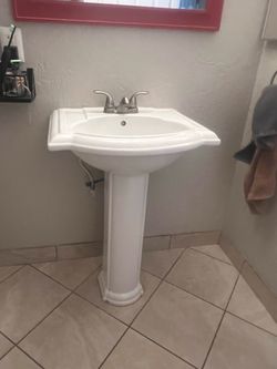 White Ceramic Pedestal Sink with Faucet