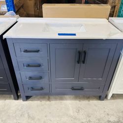 42” Bathroom Vanity in grey , single sink soft close solid wood with vanity top in white  $699 