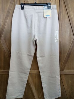 Dockers Woman Khaki Chino Pants New with Tags
