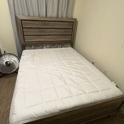 Bedroom set
