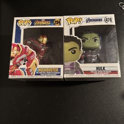 2 Jumbo Marvel Funko Pops  (Hulk, And Hulkbuster)