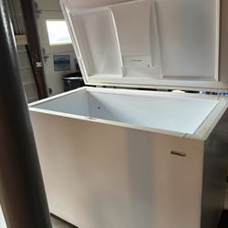 Kenmore Deep Freezer