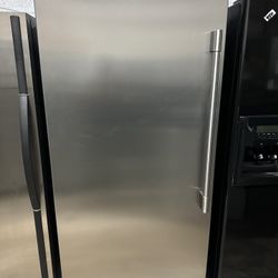 Frigidaire Stainless Steel Freezer 72” Tall 33” Wide Like New Condition Plus 4 Months Warranty. Delivery Service Available 