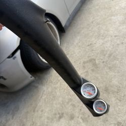 Mustang Gauge Pillar
