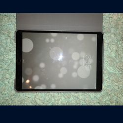 Ipad 10.5 256gb Great Condition 9/10