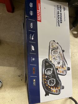 Left And Right Headlights 2013 To 2021 Kenworth T680 $750 For Both 