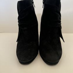 Gianni Bini Black Suede High Heel Bootie Size 6 Bow & Zipper 