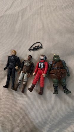 Vintage Kenner Star Wars Action Figure Lot with Original Hoth Rifle