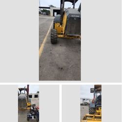 2019 John Deere 210 Skip