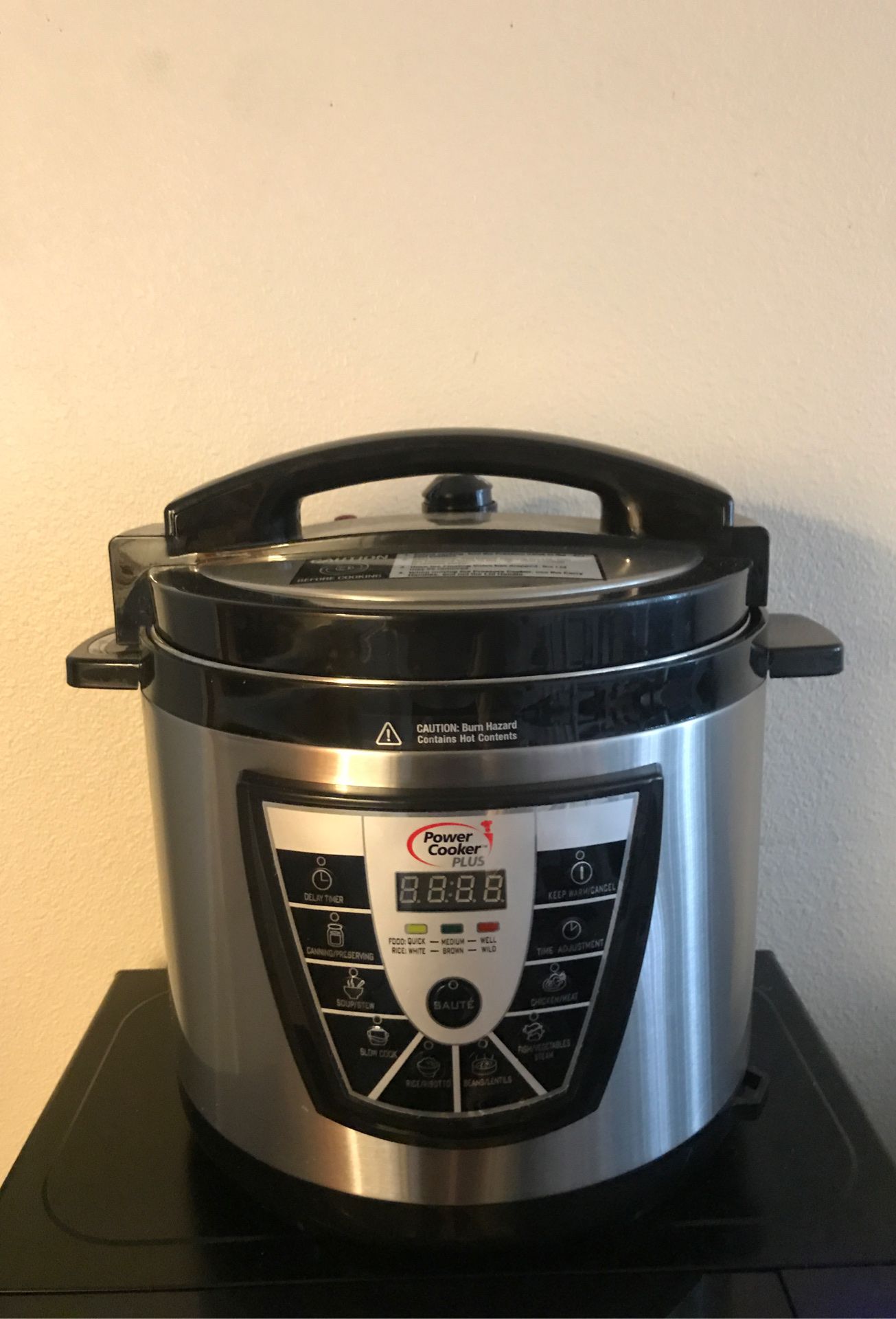 Large Pressure cooker