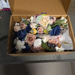 6 Bridesmaid Bouquets Navy And Pink 