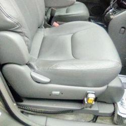 Braunability Turny Evo swivel seat with remote