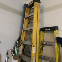 Fiberglass Step Ladder