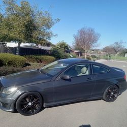 2013 Mercedes-Benz C-Class