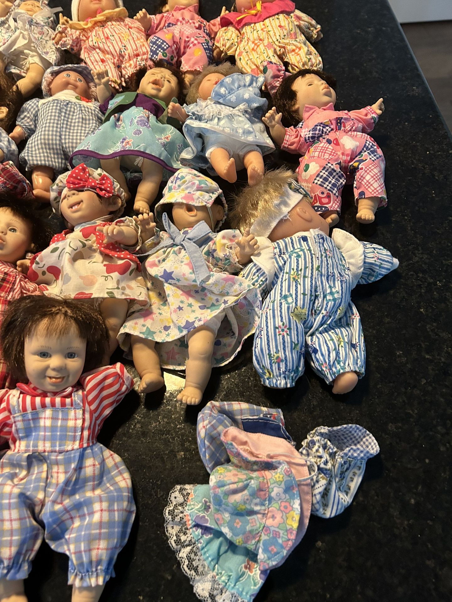 Antique Mini Dolls