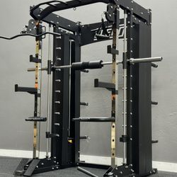 NEW SQUAT RACK SMITH MACHINE  IN BOX - FREE DELIVERY
