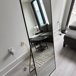 Full Length Mirror + Round Wall Mirror – Excellent Condition