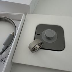 Oura Ring 4 Brushed Silver Size 6