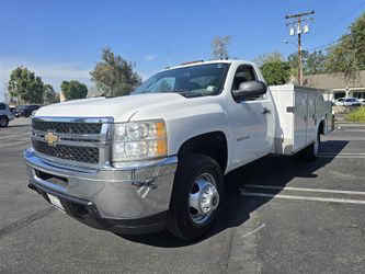 2011 Chevrolet Silverado 3500HD Chassis