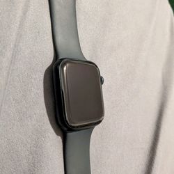 Apple Watch Series 7 45mm 
