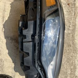 Jeep Cherokee Right Headlamp 2019-2023 Mopar