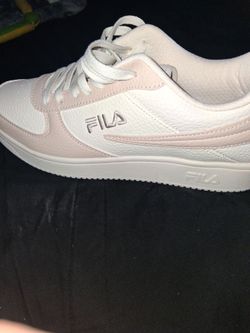 Fila pink size 9 brand new