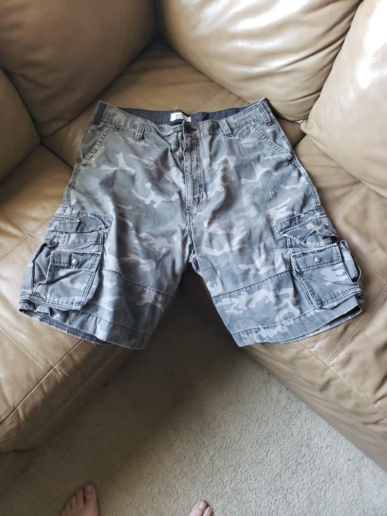 Levi's CAMO Shorts