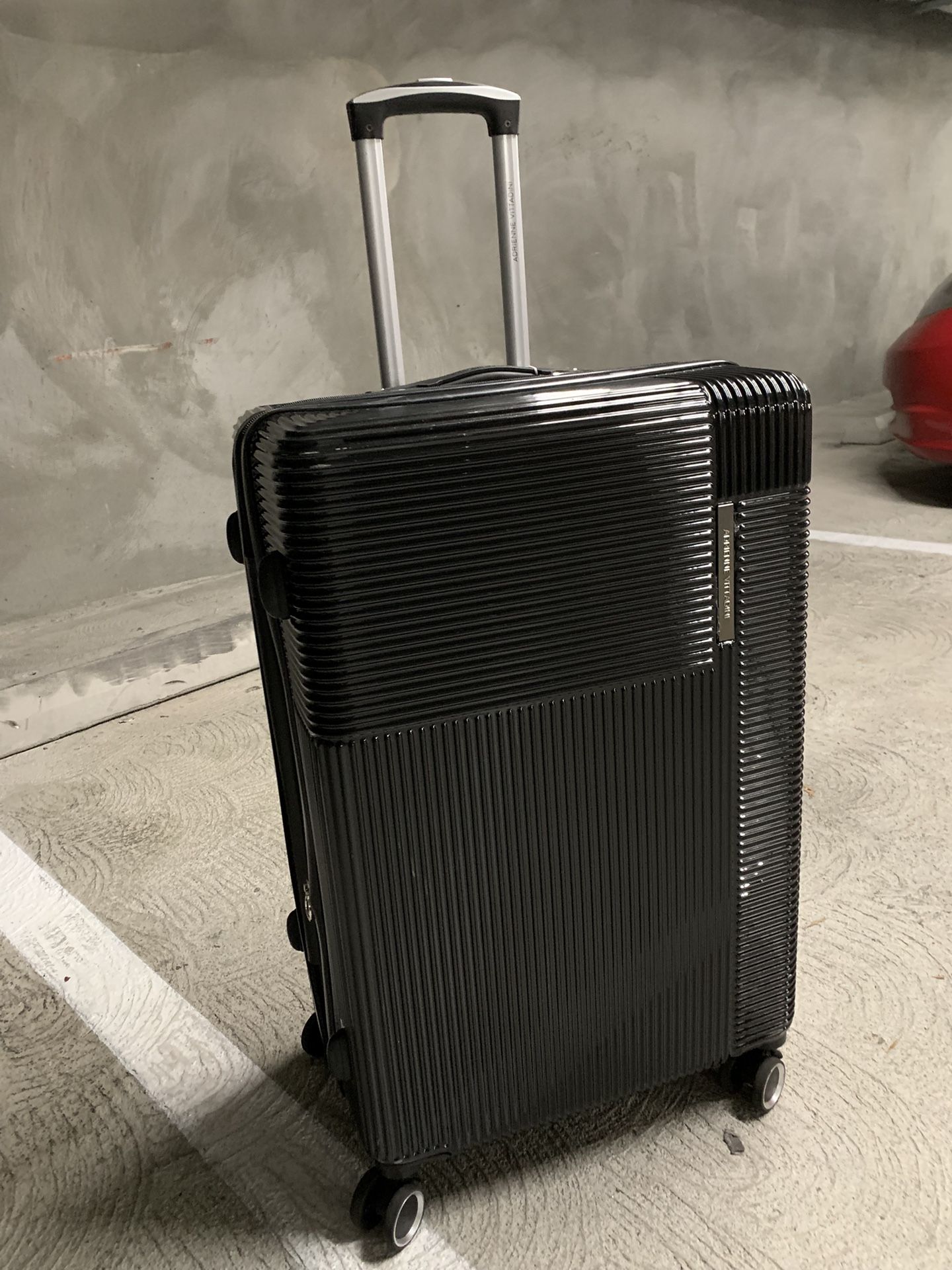 Black Adrienne Vittadini Hardside Spinner Suitcase – Large Size