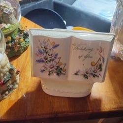 Carnival Glass, Antique Items